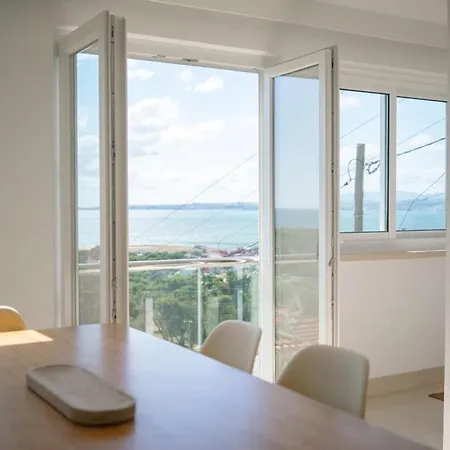 Dreamview Nest | By Airnest Hébergement de vacances Trafaria