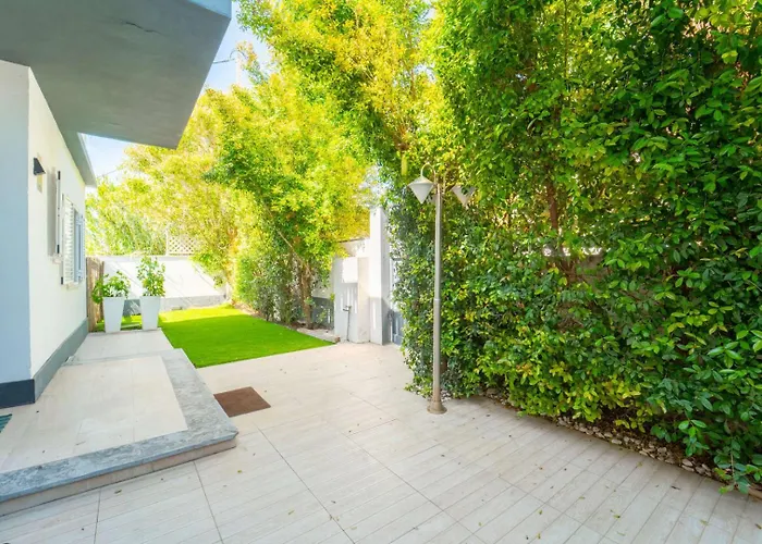 Dreamview Nest | By Airnest 4*